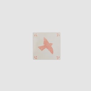 Carreau Oiseau Rose – Céramique 10×10 cm – Poussière des rues